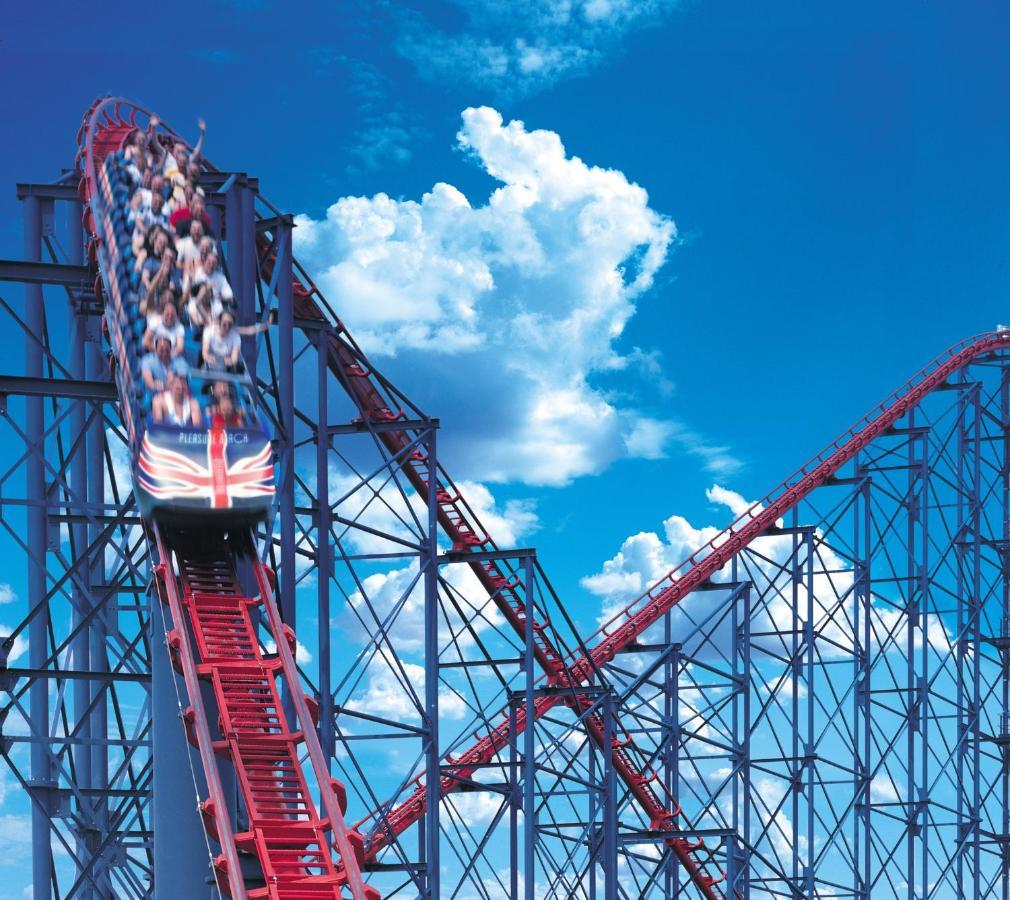 Boulevard Hotel Блэкпул Экстерьер фото The UK's first roller coaster, The Great Stinger